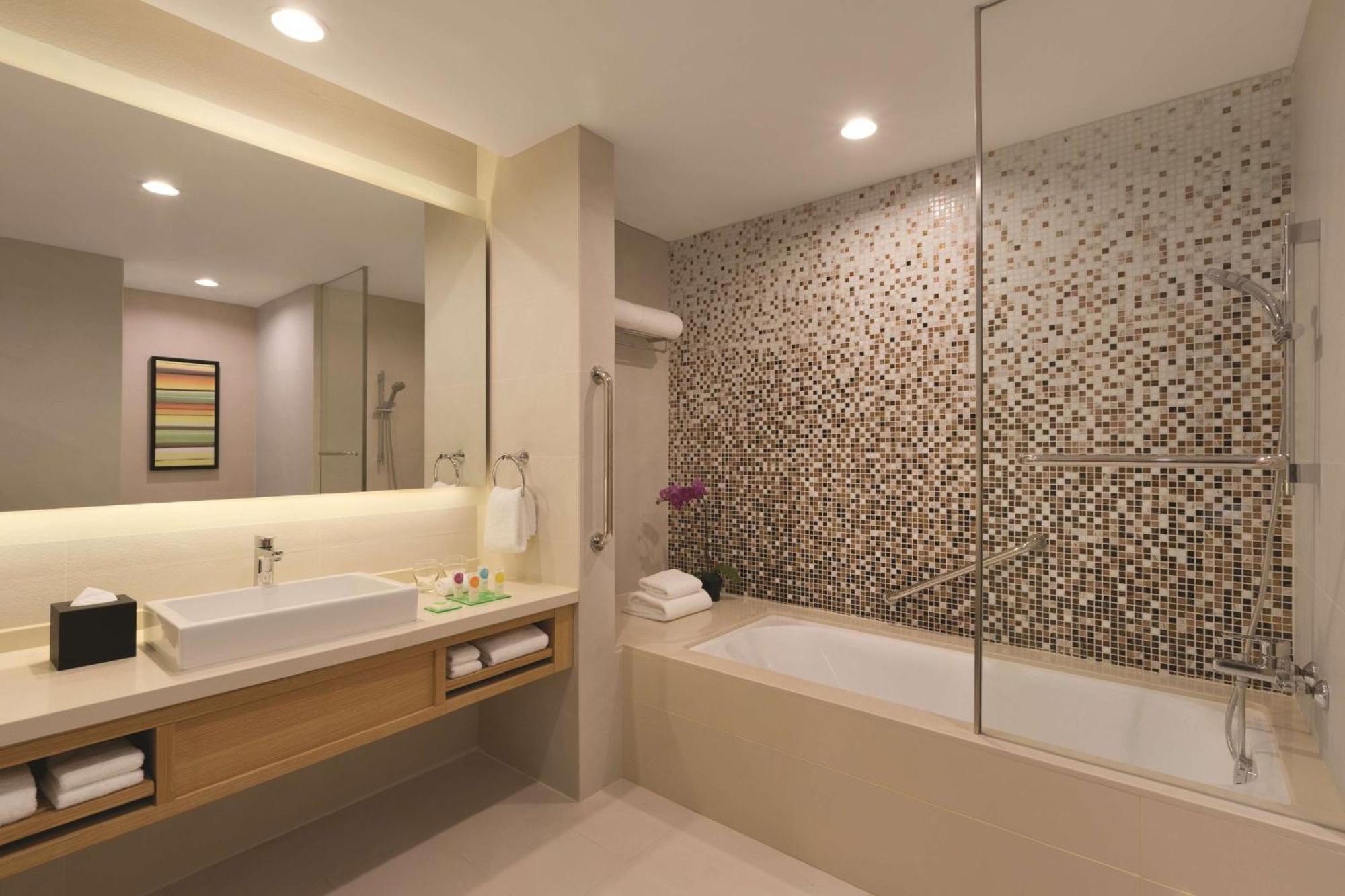 Hyatt House Shenzhen Airport Hotell Exteriör bild