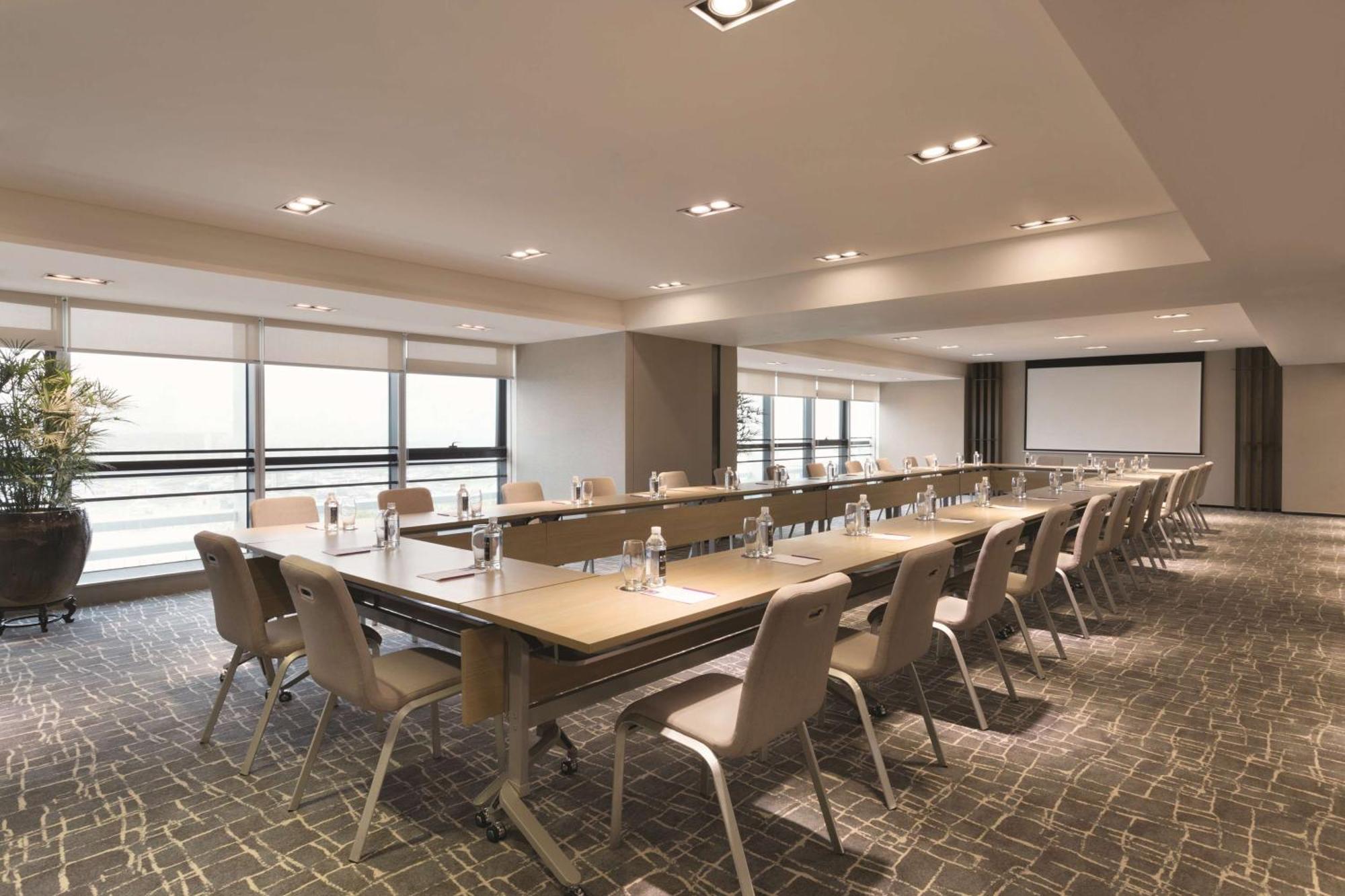 Hyatt House Shenzhen Airport Hotell Exteriör bild
